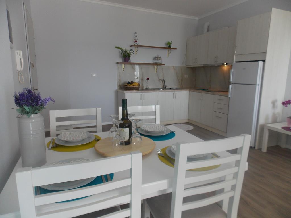 Amarilis Luxury Apartment Sarandë Esterno foto