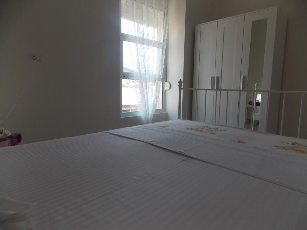 Amarilis Luxury Apartment Sarandë Esterno foto